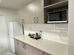 Southern Comfort Motel