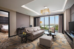Crowne Plaza Shanghai Xiayang Lake by IHG