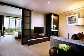 Crowne Plaza Shanghai Xiayang Lake by IHG