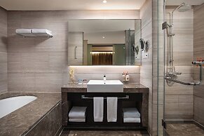 Crowne Plaza Shanghai Xiayang Lake by IHG