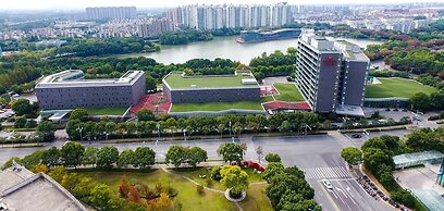 Crowne Plaza Shanghai Xiayang Lake by IHG