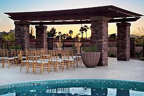 Courtyard Scottsdale Salt River