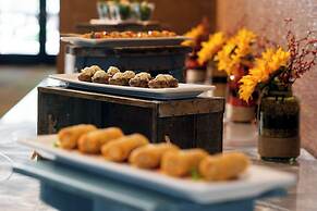 Courtyard Scottsdale Salt River