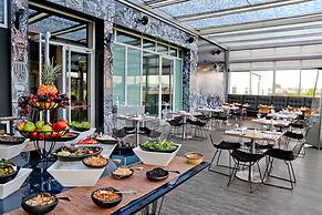 Aloft Bogota Airport