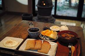 Japanese Inn Yoshimizu