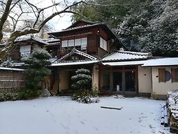 Japanese Inn Yoshimizu