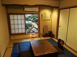 Japanese Inn Yoshimizu