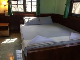 Family Tanote Bay Resort