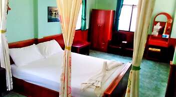 Family Tanote Bay Resort