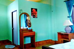 Family Tanote Bay Resort