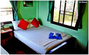 Family Tanote Bay Resort