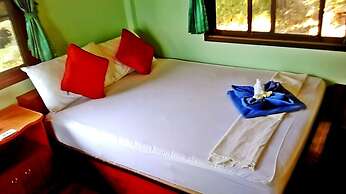 Family Tanote Bay Resort