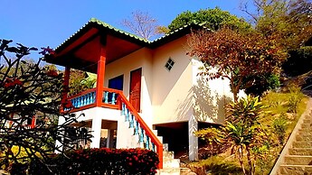 Family Tanote Bay Resort