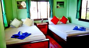 Family Tanote Bay Resort