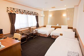 Crown Hotel Okinawa