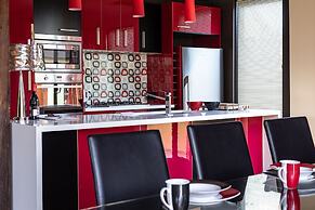 Corinda Contemporary