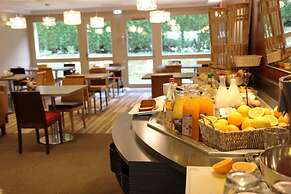 Best Western l'Atelier 117