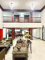 Grand Vista Hotel and Suites