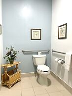 Grand Vista Hotel and Suites