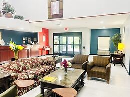 Grand Vista Hotel and Suites