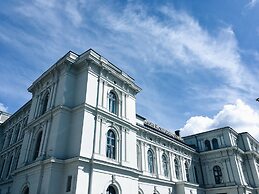 Comfort Hotel Grand Central