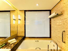 Holiday Inn Nantong Oasis Centre by IHG