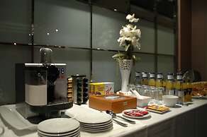 Washington Parquesol Suites & Hotel