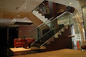 Washington Parquesol Suites & Hotel