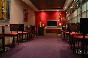 Washington Parquesol Suites & Hotel