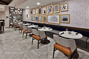 DoubleTree by Hilton Dothan, AL