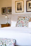 The Corinda Collection