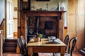 The Corinda Collection