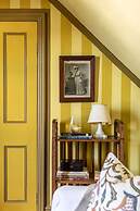 The Corinda Collection