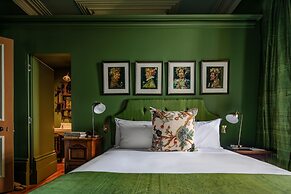 The Corinda Collection