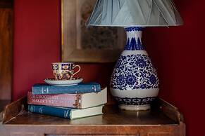 The Corinda Collection