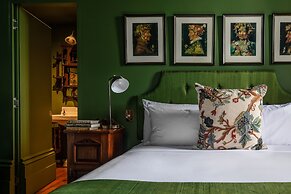 The Corinda Collection