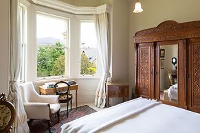 The Corinda Collection