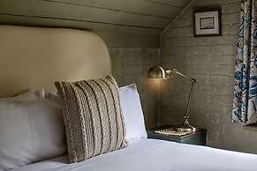 The Corinda Collection