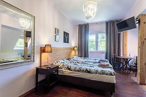 Palac Mysliwski - Orle