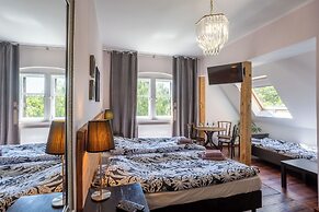 Palac Mysliwski - Orle