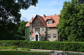 Palac Mysliwski - Orle