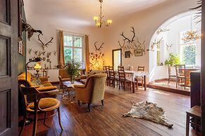 Palac Mysliwski - Orle