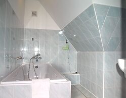 Palac Mysliwski - Orle