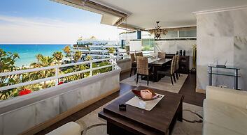 Coral Beach Aparthotel