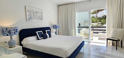 Coral Beach Aparthotel