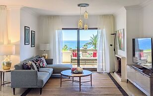 Coral Beach Aparthotel