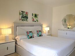 Coral Beach Aparthotel