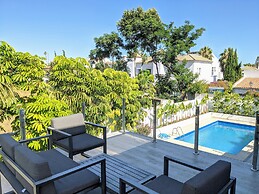 Coral Beach Aparthotel