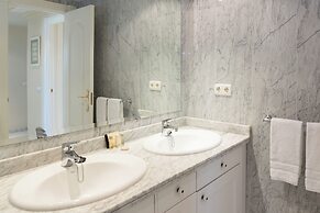 Coral Beach Aparthotel