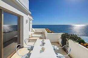 Coral Beach Aparthotel